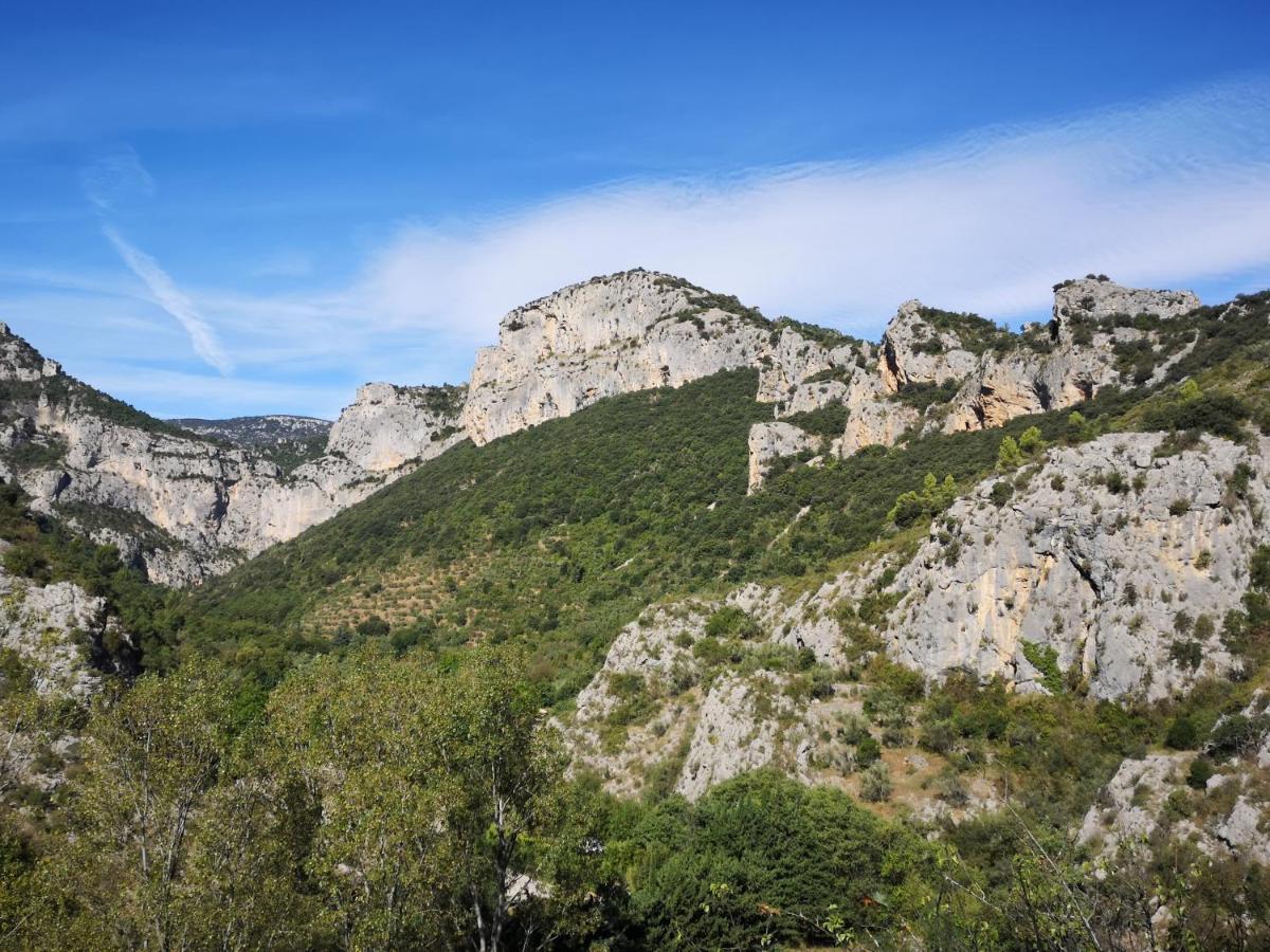 Le Mimosa Panzió Saint-Saturnin-de-Lucian Kültér fotó