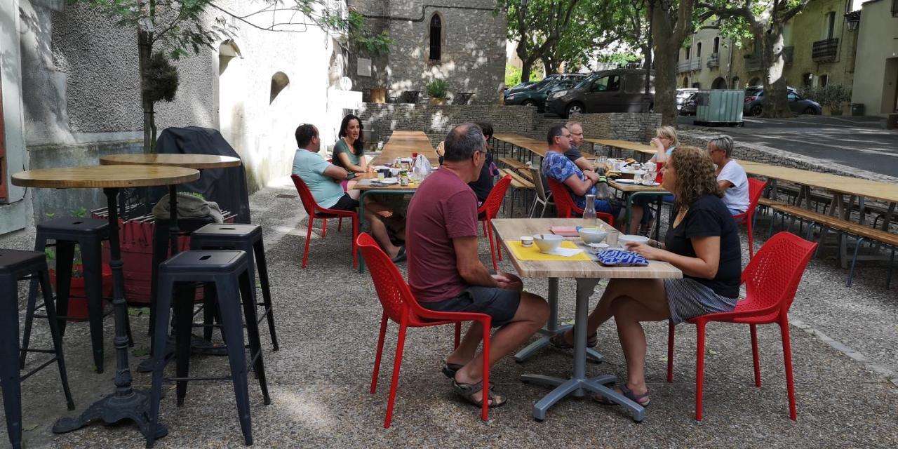 Le Mimosa Panzió Saint-Saturnin-de-Lucian Kültér fotó
