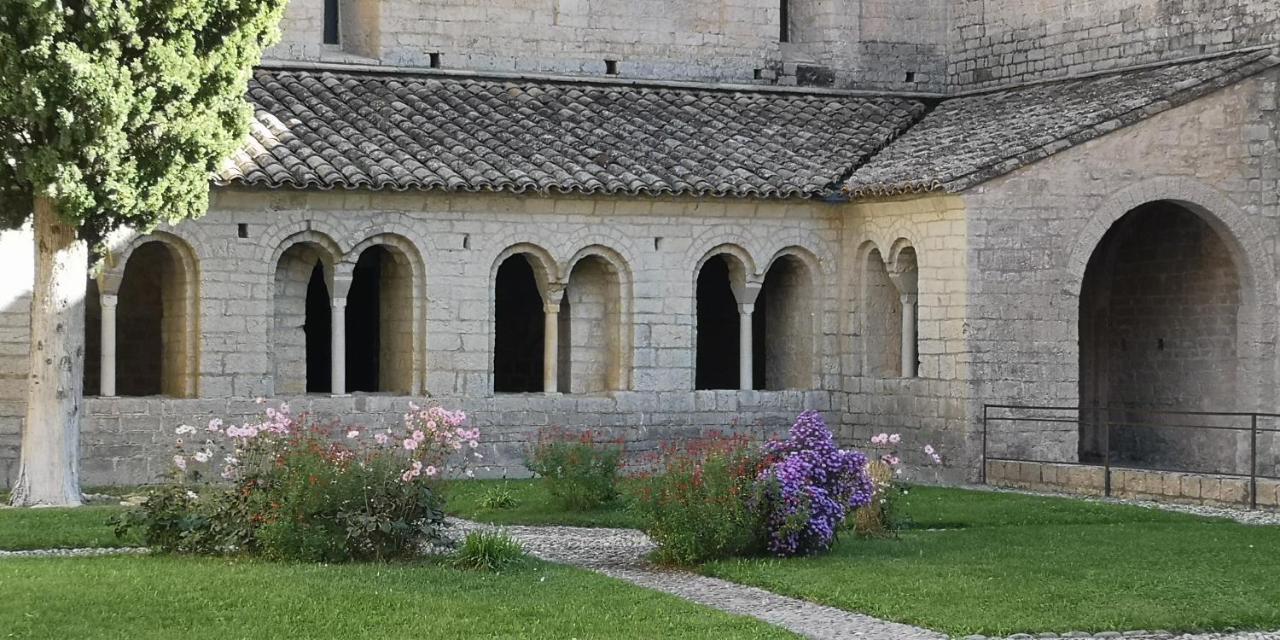 Le Mimosa Panzió Saint-Saturnin-de-Lucian Kültér fotó