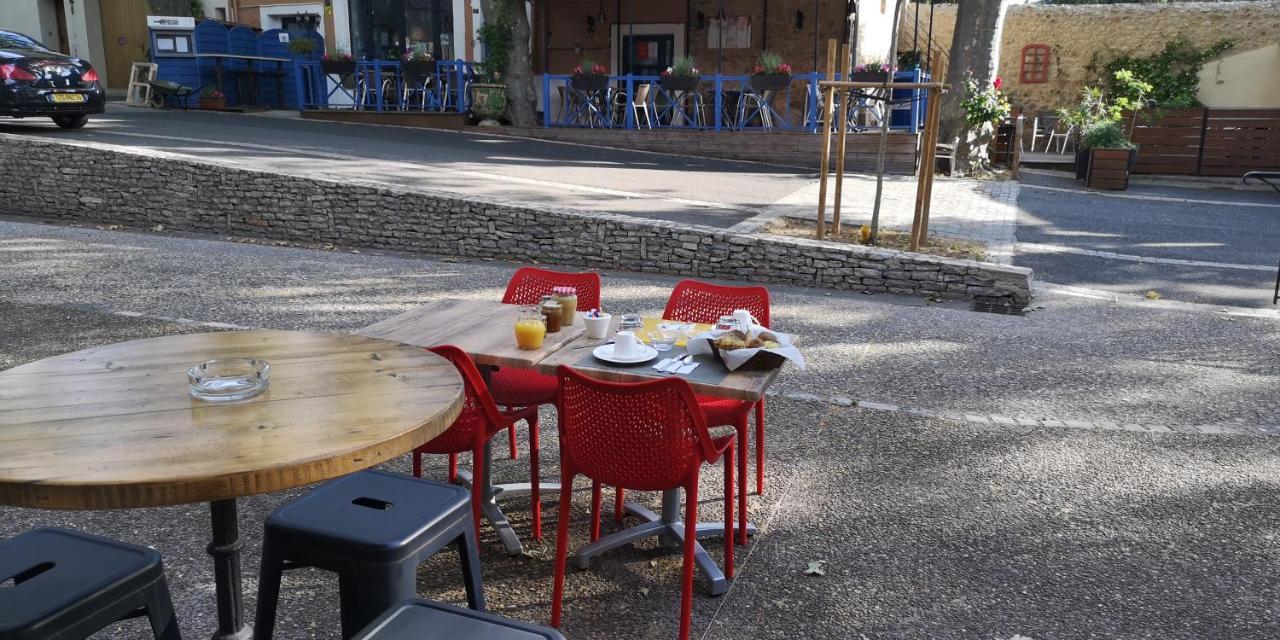 Le Mimosa Panzió Saint-Saturnin-de-Lucian Kültér fotó