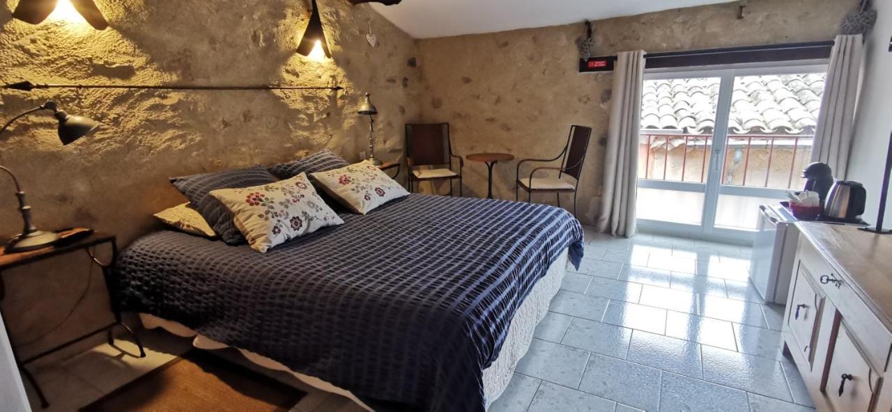Le Mimosa Panzió Saint-Saturnin-de-Lucian Kültér fotó